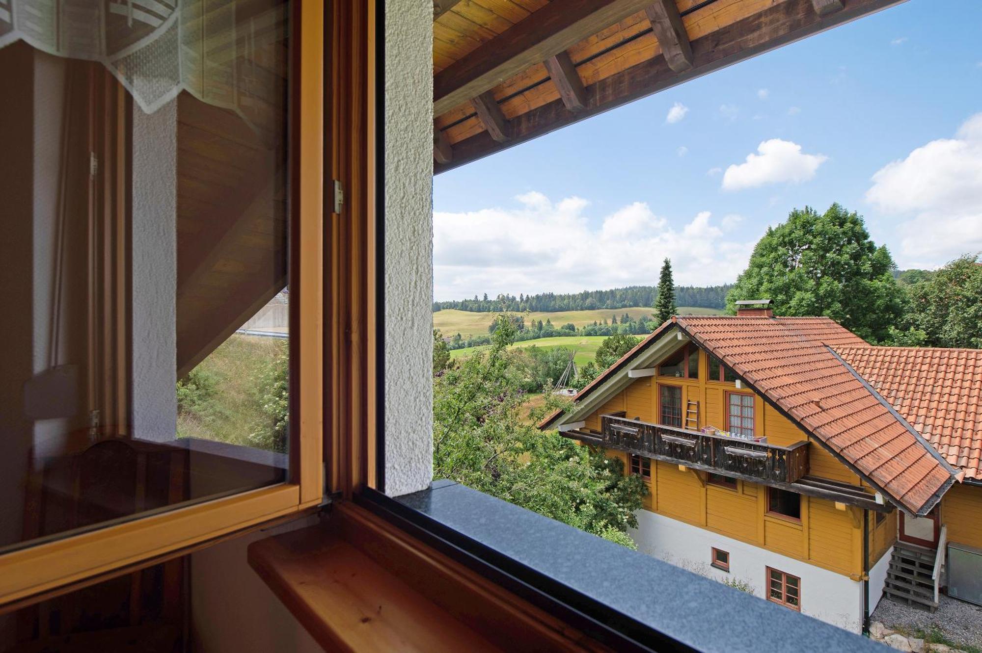 Ferienwohnung Blasi Mit Alpensicht Ibach Exterior foto
